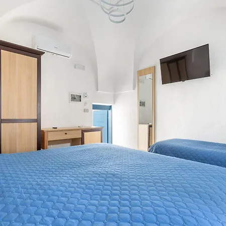 Casa Ziago 3* オストゥーニ
